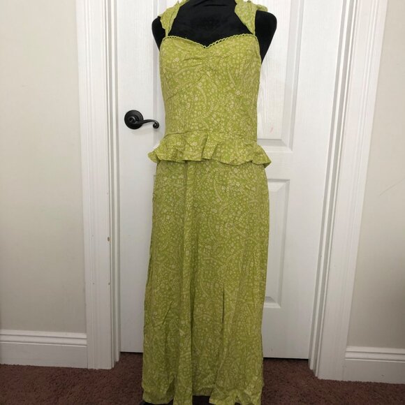 Land Of The Bee Lime Ivory Dress With Floral Pattern‎ & Ruffle Trim Size Large - Picture 1 of 10